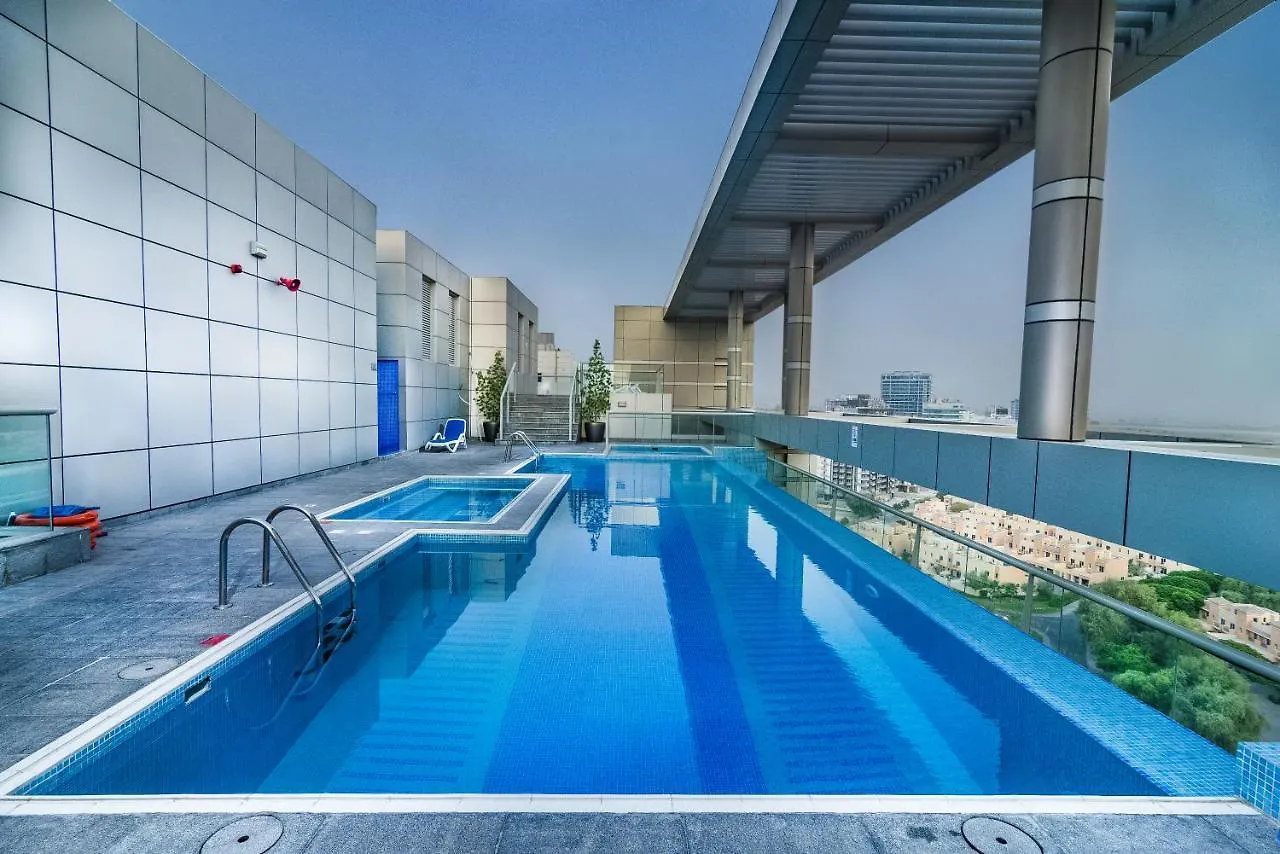 Al Ashrafia Holiday Homes- The Medalist Sport City Dubai 0*,