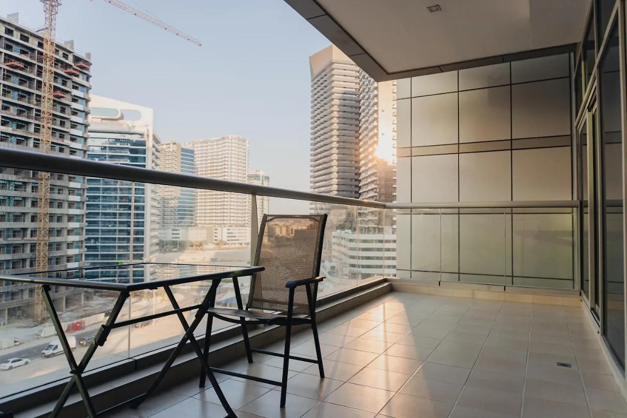 Al Ashrafia Holiday Homes- The Medalist Sport City Dubai