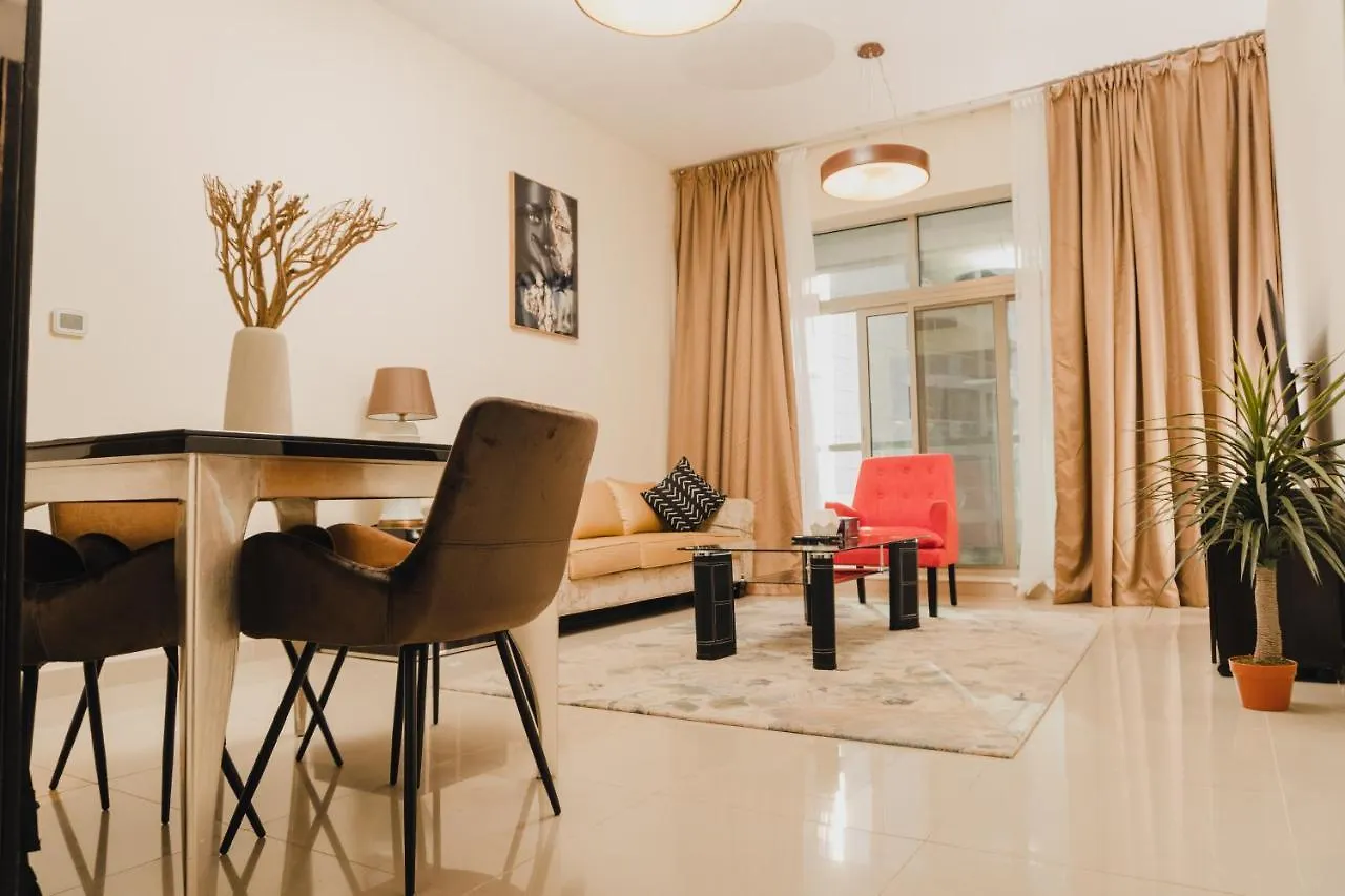 Apartamento Al Ashrafia Holiday Homes- The Medalist Sport City Dubai Emirados Árabes Unidos