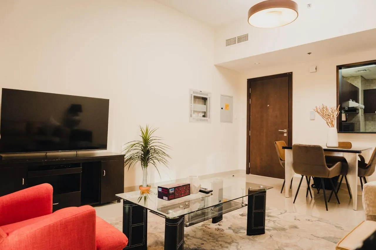 Al Ashrafia Holiday Homes- The Medalist Sport City Dubai Apartamento