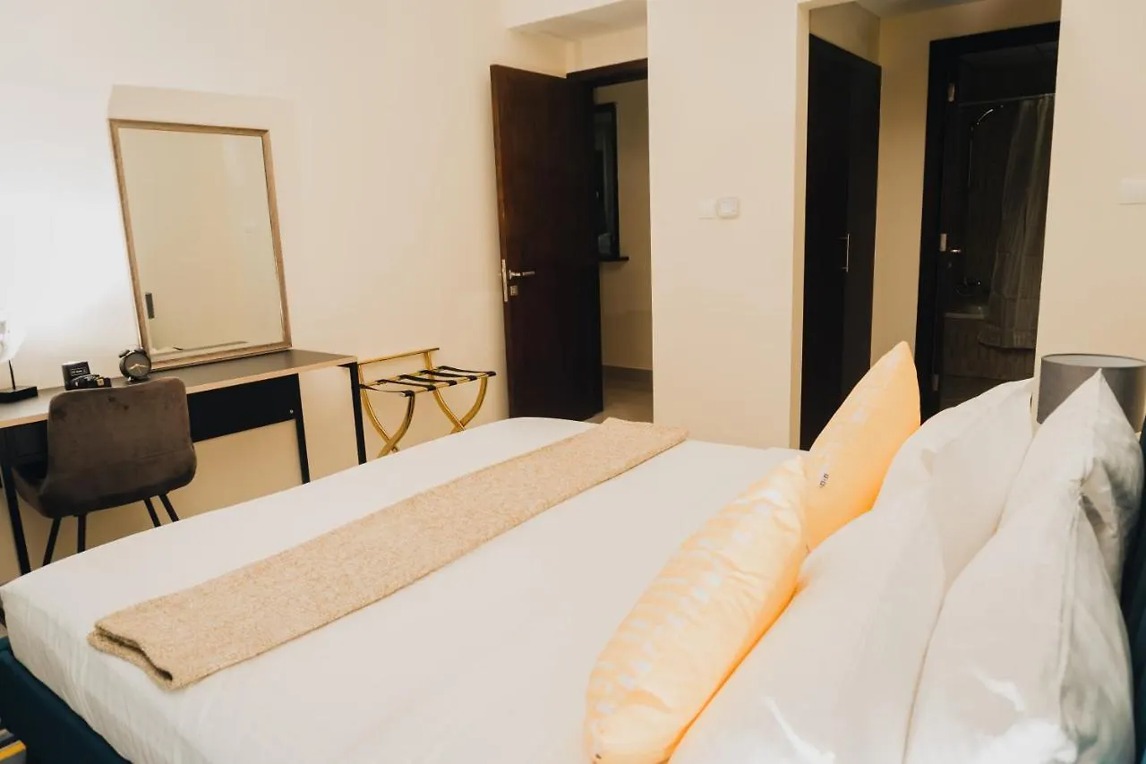 Al Ashrafia Holiday Homes- The Medalist Sport City Dubai