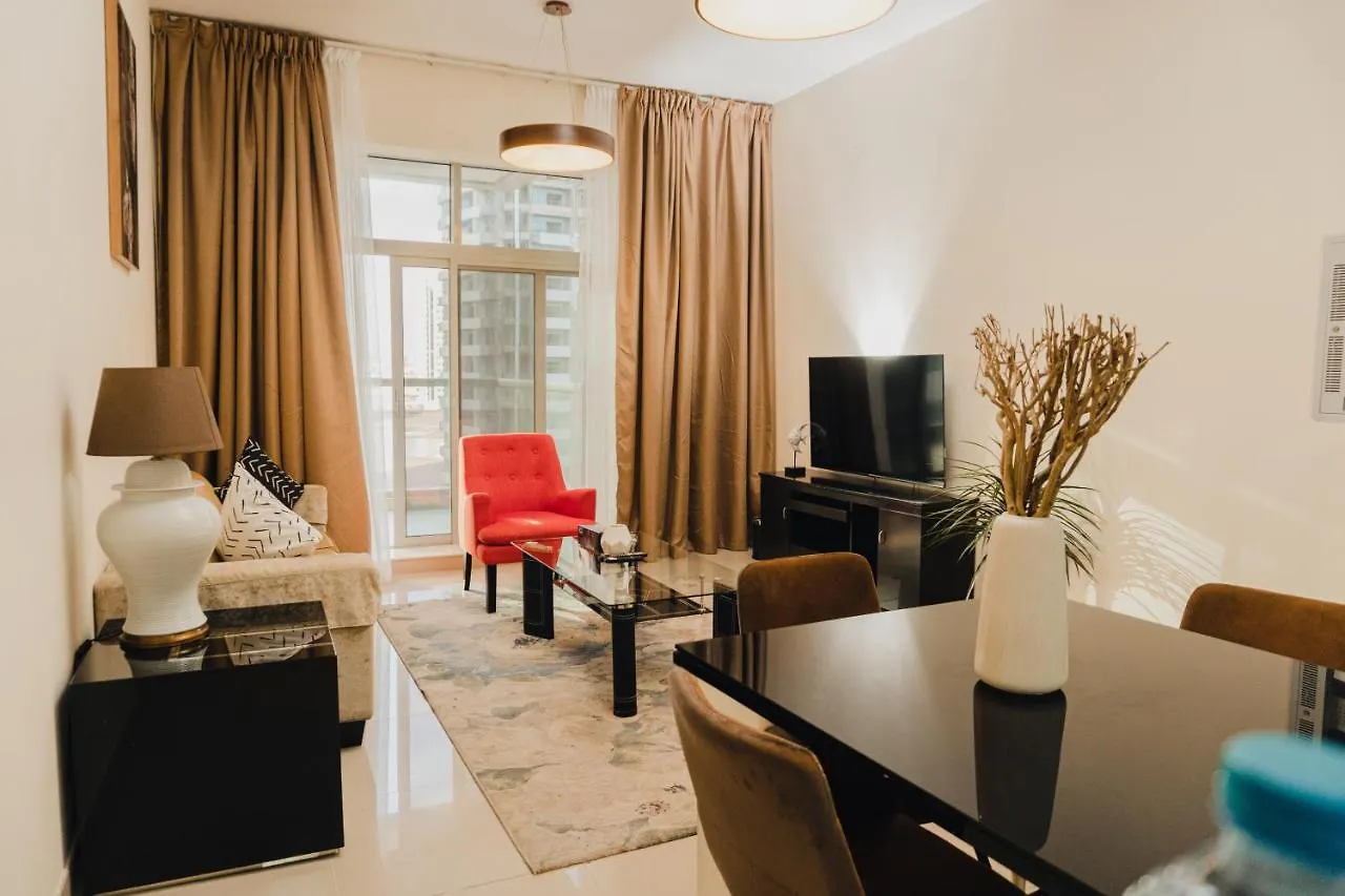Apartamento Al Ashrafia Holiday Homes- The Medalist Sport City Dubai